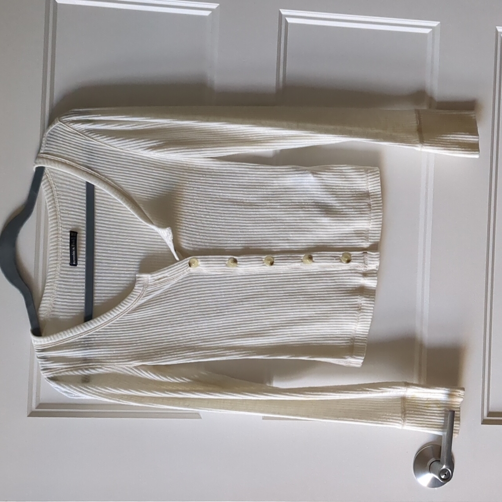 Abercrombie ribbed sweater - cream / white